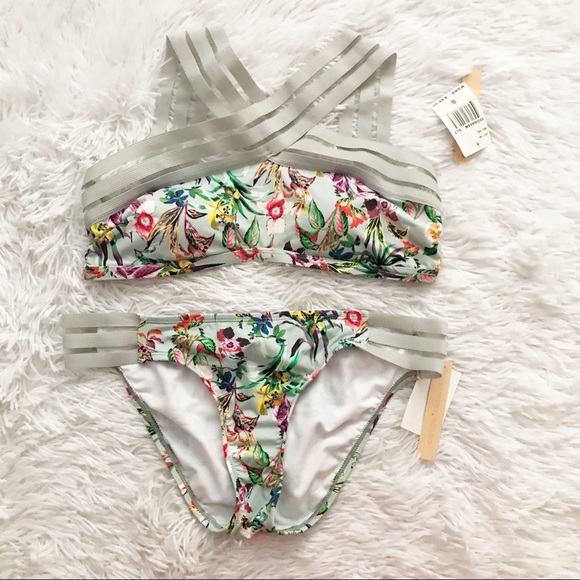 Gibson Latimer Floral Gray Criss-Cross Bikini NWT - Picture 6 of 6